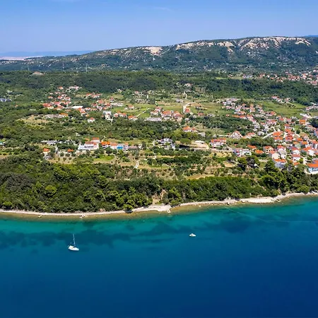 Schöne In Rab Mit Meerblick Palit