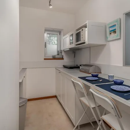 Stunning In Rab With Kitchen * Palit