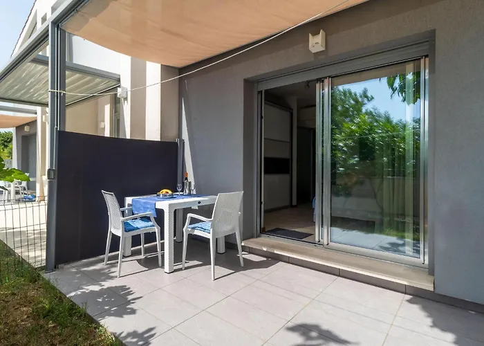 Stunning In Rab With Kitchen Palit